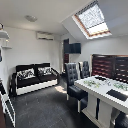 5 Apartament Varna